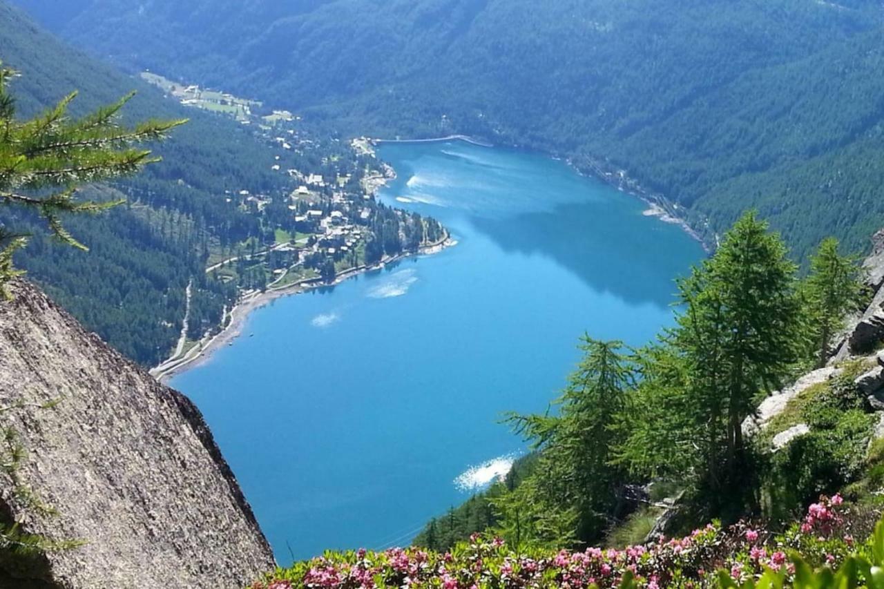 Bilocale A Due Passi Dal Gran Paradiso Locana Extérieur photo